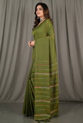 Green fancy cotton handloom saree with blouse piece for women 4