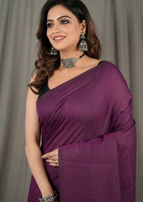Magenta fancy cotton handloom saree with blouse piece for women 5