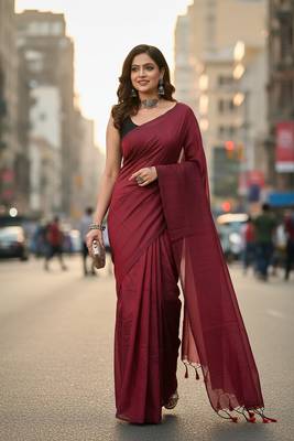 Red fancy cotton handloom saree with blouse piece for women 1