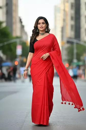 Red fancy cotton handloom saree with blouse piece for women