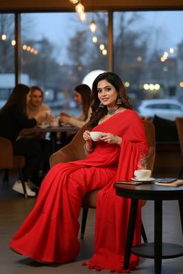 Red fancy cotton handloom saree with blouse piece for women 3