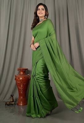 Green fancy cotton handloom saree with blouse piece for women 5