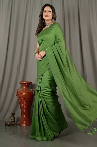 Green fancy cotton handloom saree with blouse piece for women