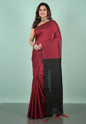 Red & black fancy cotton handloom saree with blouse piece for women 2