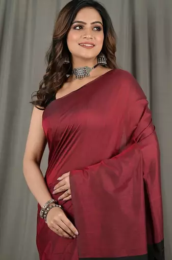 Red & black fancy cotton handloom saree with blouse piece for women