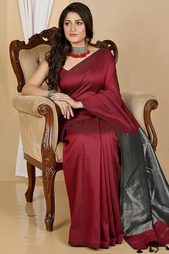 Red fancy cotton handloom saree with blouse piece for women