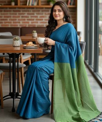Green fancy cotton handloom saree with blouse piece for women 2