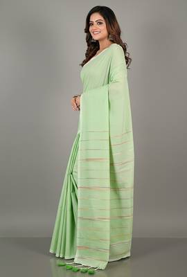 White & green fancy cotton handloom saree with blouse piece for women 3
