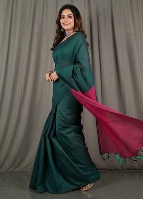 Pista fancy cotton handloom saree with blouse piece for women 4