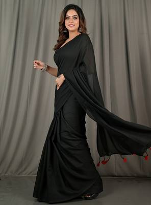 Black fancy cotton handloom saree with blouse piece for women 5