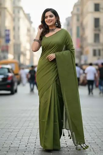 Green fancy cotton handloom saree with blouse piece for women