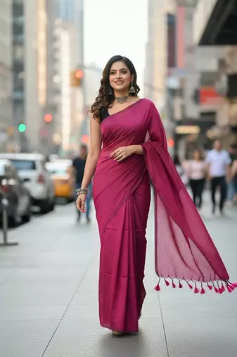 Pink fancy cotton handloom saree with blouse piece for women