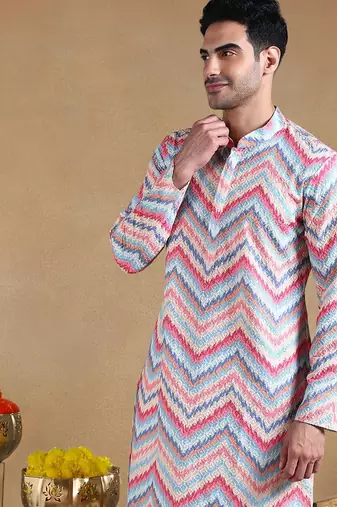 Men pink viscose rayon chevron printed straight kurta with trousers