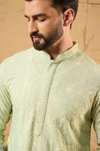 Men green viscose rayon bandhani embroidered straight kurta with trouser