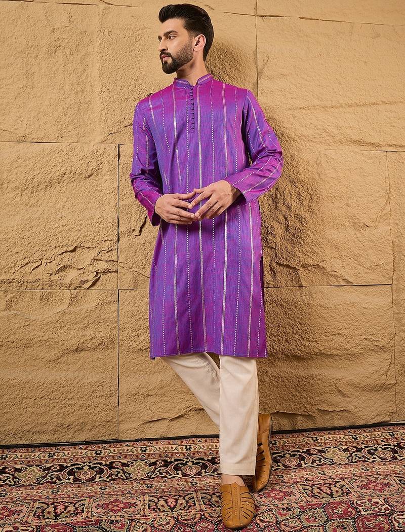 Men purple pure cotton solid embroidered straight kurta with trouser