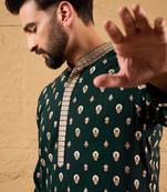 Men green georgette solid embroidered straight kurta with trouser
