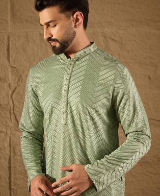 Men green viscose rayon solid embroidered straight kurta with trouser 3