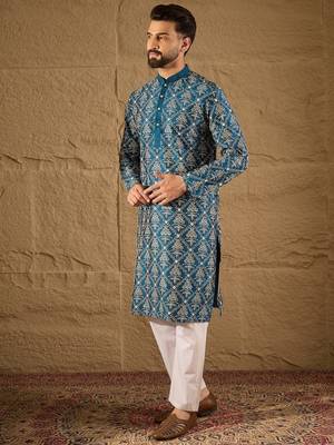 Men blue pure silk floral printed straight kurta with trouser 2