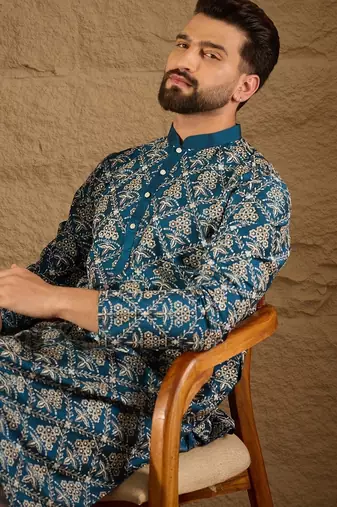 Men blue pure silk floral printed straight kurta with trouser
