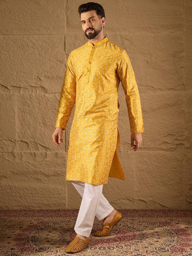 Men yellow pure silk geometric printed straight kurta with trousers