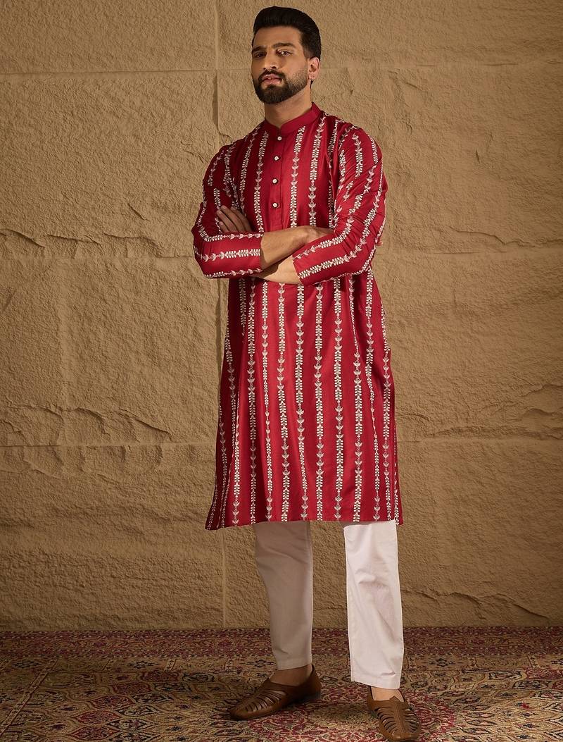 Men maroon viscose rayon ethnic motifs printed straight kurta with trouser