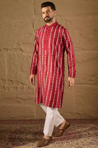 Men maroon viscose rayon ethnic motifs printed straight kurta with trouser