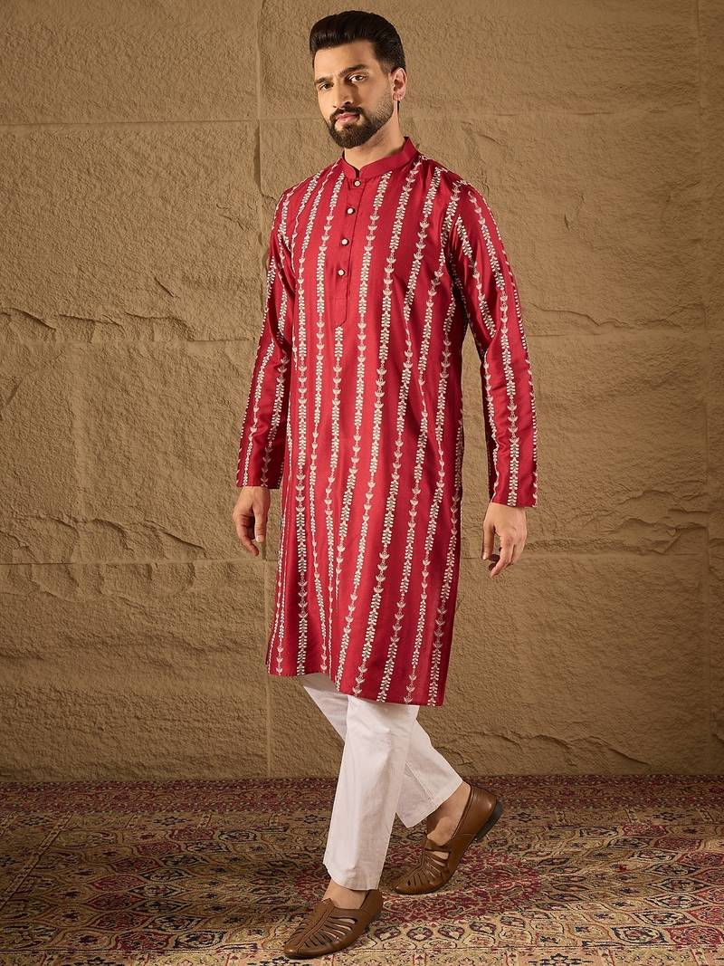 Men maroon viscose rayon ethnic motifs printed straight kurta with trouser