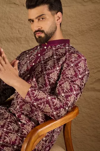 Men purple pure silk floral printed straight kurta with trouser