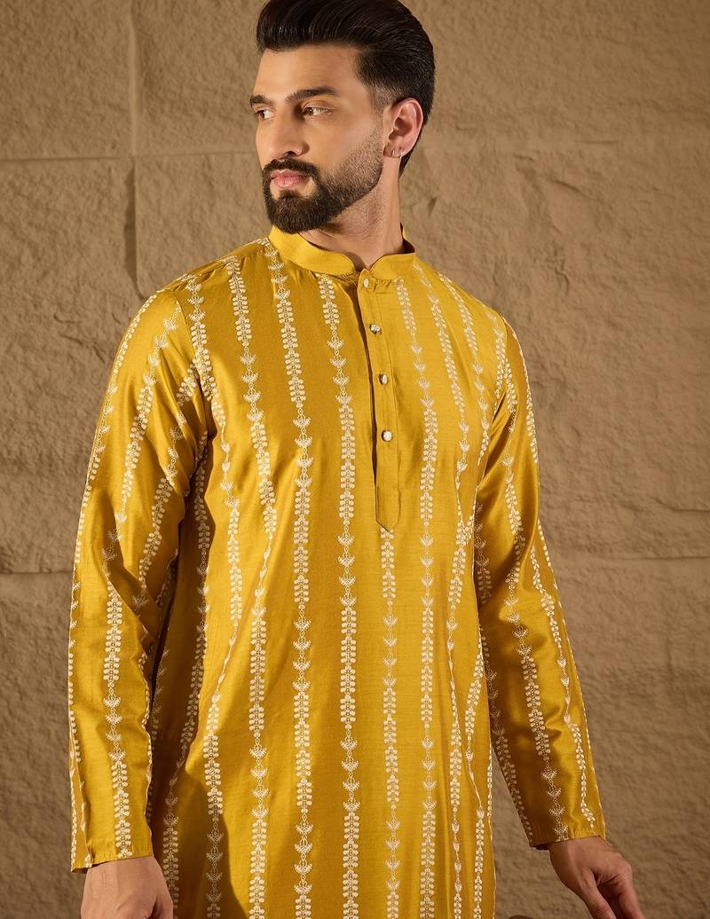 Men yellow viscose rayon ethnic motifs printed straight kurta with trousers