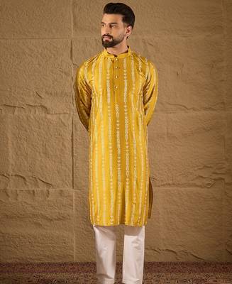 Men yellow viscose rayon ethnic motifs printed straight kurta with trousers 2