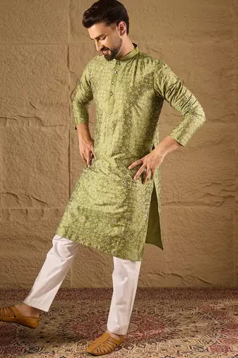 Men green pure silk geometric printed straight kurta with trouser