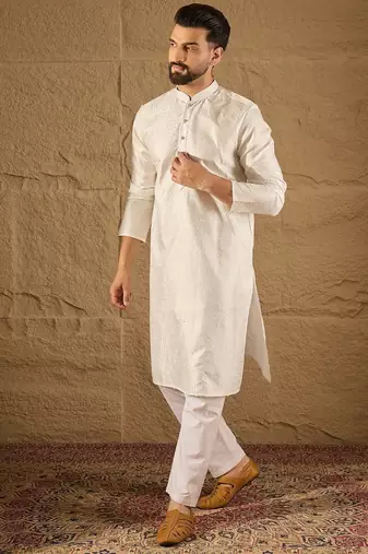 Men white silk blend solid embroidered straight kurta with trouser
