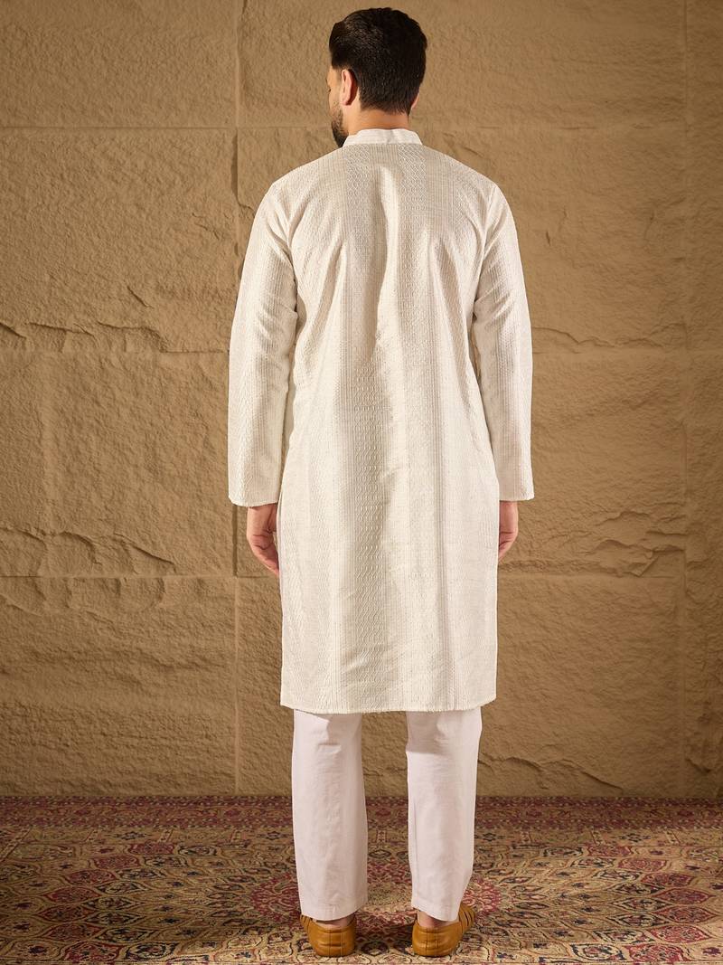 Men white silk blend solid embroidered straight kurta with trouser