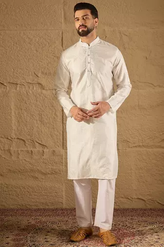 Men white silk blend solid embroidered straight kurta with trouser
