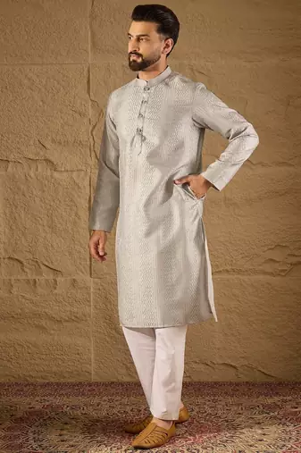 Men grey silk blend solid embroidered straight kurta with trouser