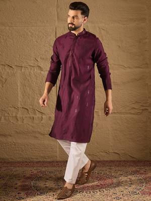 Men purple viscose rayon solid embroidered straight kurta with trouser 3