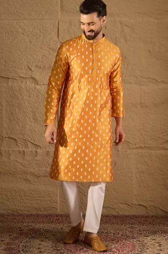 Men yellow silk blend abstract printed straight kurta with trouser
