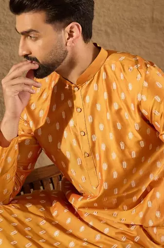 Men yellow silk blend abstract printed straight kurta with trouser