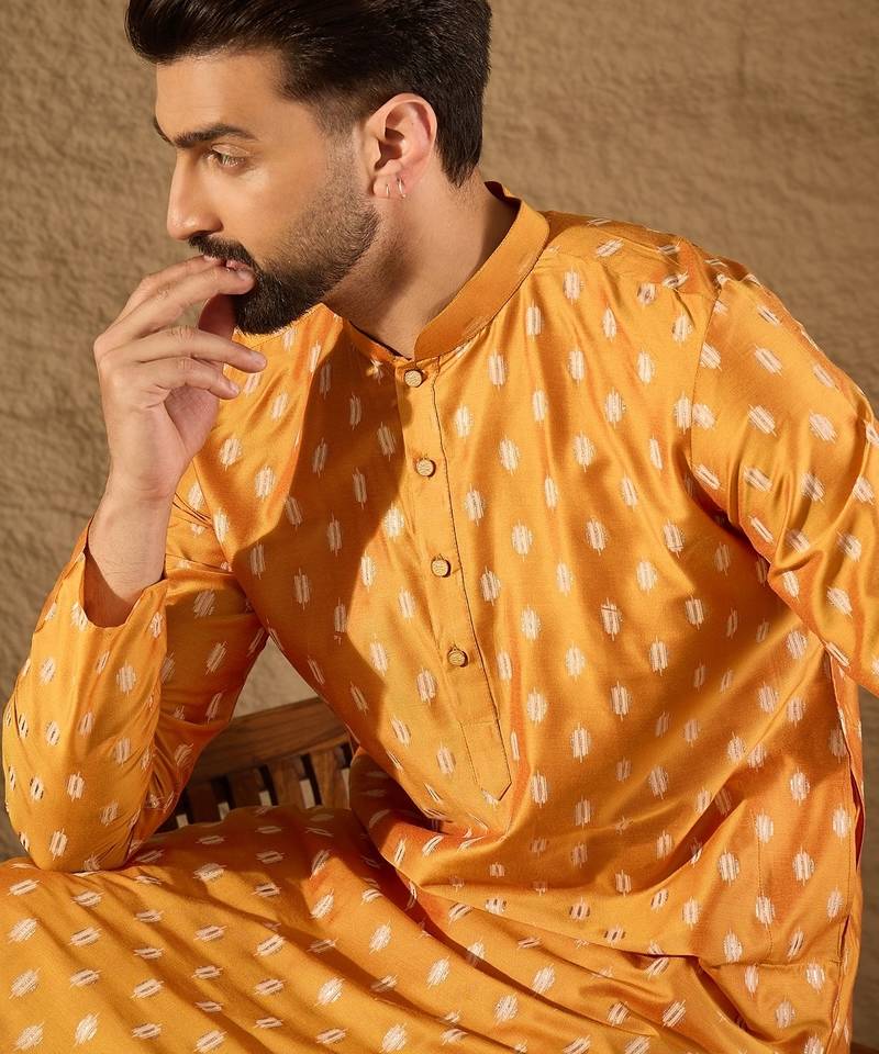 Men yellow silk blend abstract printed straight kurta with trouser