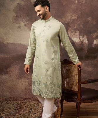 Men green silk blend solid embroidered straight kurta and trouser 2