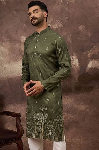 Men green silk blend solid embroidered straight kurta and trouser