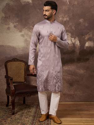 Men lavender silk blend solid embroidered straight kurta and trouser 5