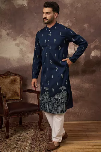 Men navy blue silk blend solid embroidered straight kurta and trouser