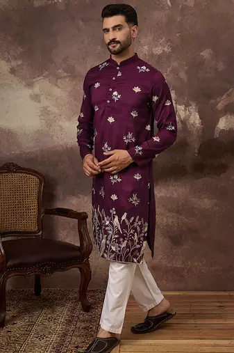 Men purple silk blend solid embroidered straight kurta and trouser