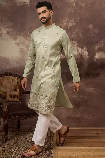 Men green silk blend solid embroidered straight kurta and trouser