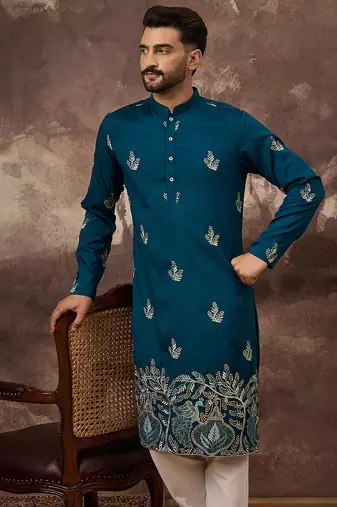 Men blue silk blend solid embroidered straight kurta with trouser