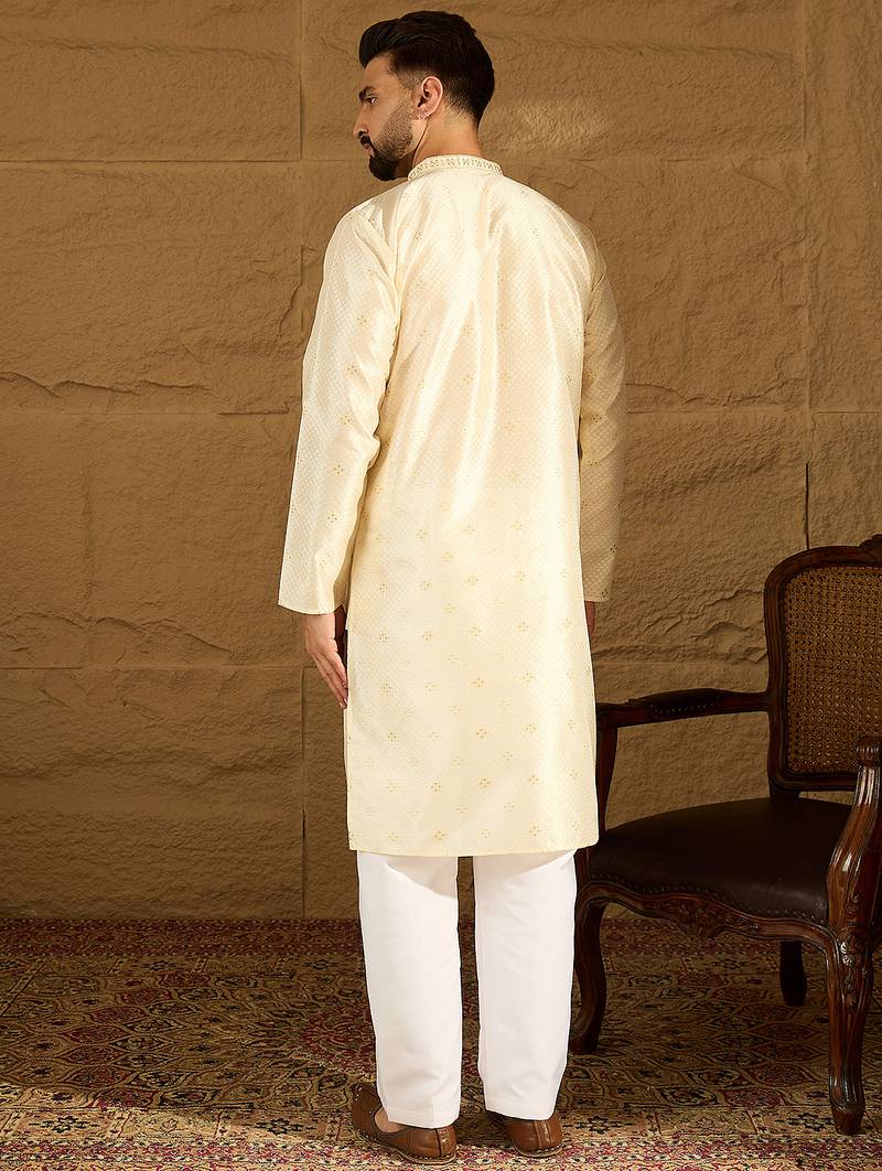 Men off white silk blend solid woven design straight kurta with trouser