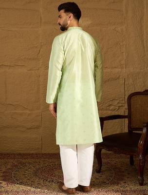 Men green silk blend solid woven design straight kurta with trouser 4
