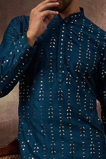 Men blue silk blend solid embroidered straight kurta with pant set
