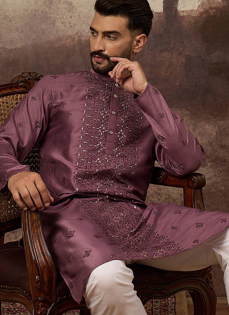 Men mavue silk blend solid embroidered straight kurta with trouser